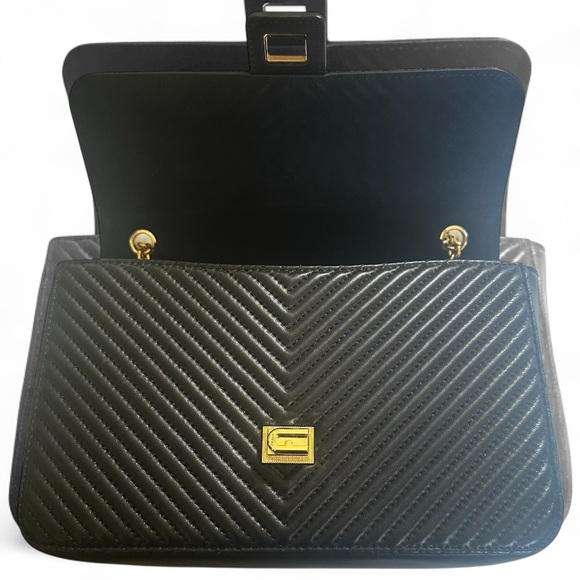 Furla Luxury “Popstar” Small Italian Leather Bag - Picture 5 of 13